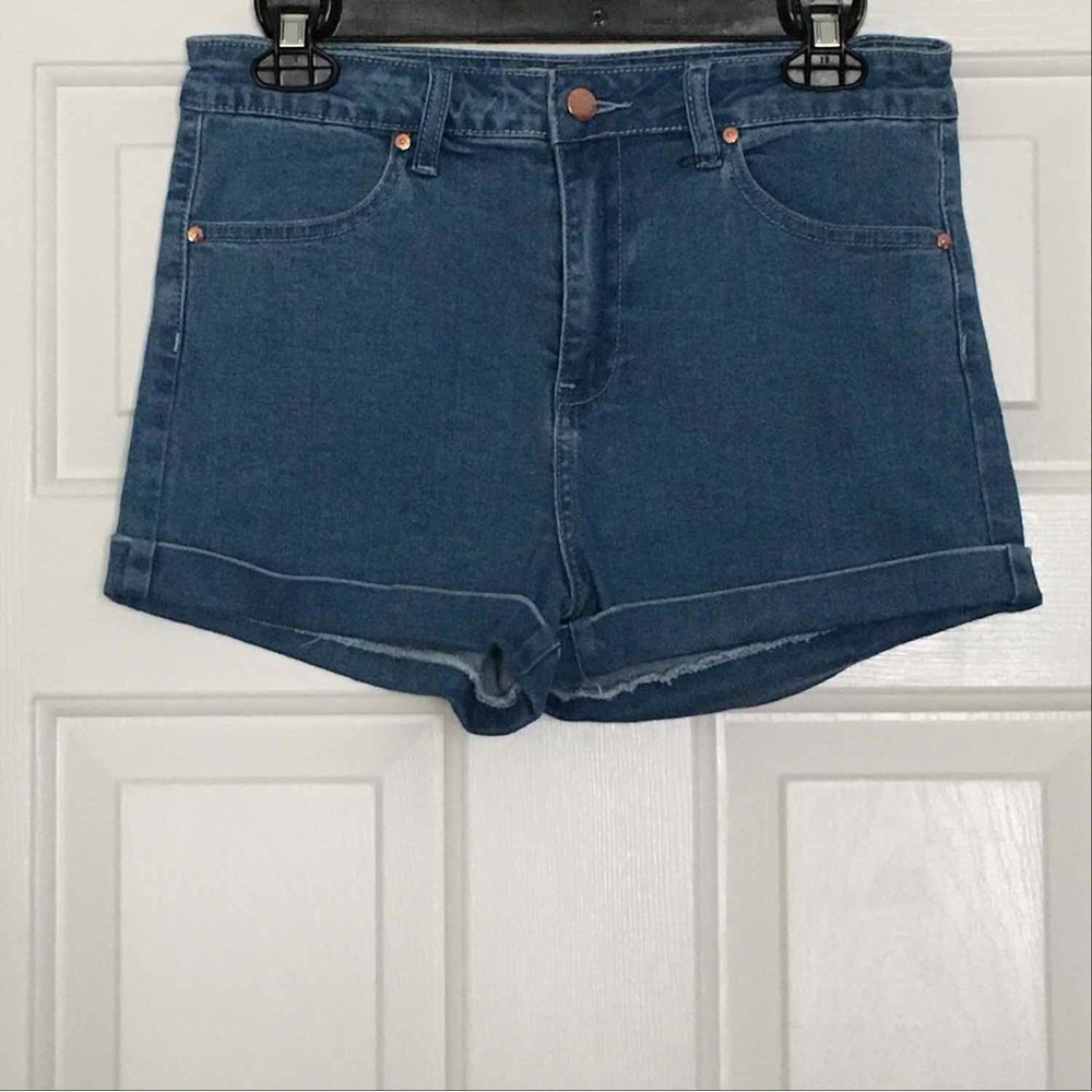 Forever21 Denim/Jean Short Shorts